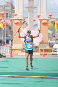 BIB: 2006
                            <button type="button" onclick="openModal(21762335)" class="btn btn-primary btn-sm float-right btn-popup" data-toggle="modal" data-target=".modal-high-quality">
                        <i class="fas fa-shopping-cart"></i> Add to Cart
                    </button>
                                            <button type="button" onclick="isThisMe(21762335, true)" class="btn btn-success btn-sm float-right btn-popup btn-isme hidden" data-toggle="tooltip" data-placement="bottom" title="นี่คือรูปของคุณใช่ไหม คลิกที่นี่เพื่อเอาเข้าอัลบั้ม">
                        <i class="fas fa-plus"></i> Add to album
                    </button>
                    <button type="button" onclick="isThisMe(21762335, false)" class="btn btn-warning btn-sm float-right btn-popup btn-isnotme hidden">
                        <i class="fas fa-ban"></i> Remove from album
                    </button>